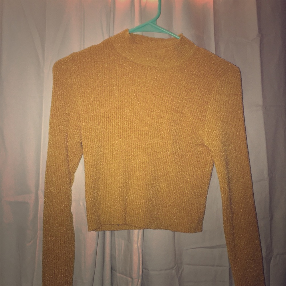 yellow, crop top